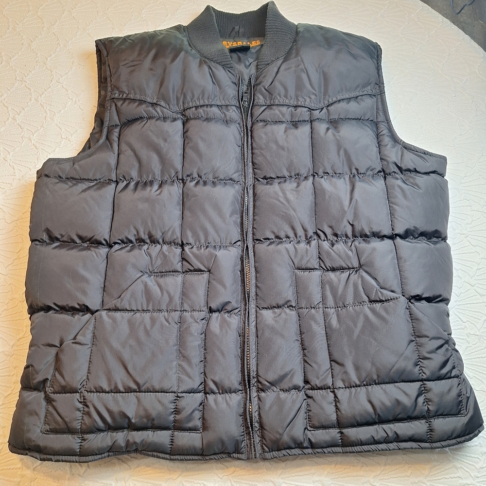 Men's Black Puffer Vest, Drysdales, Size 2X